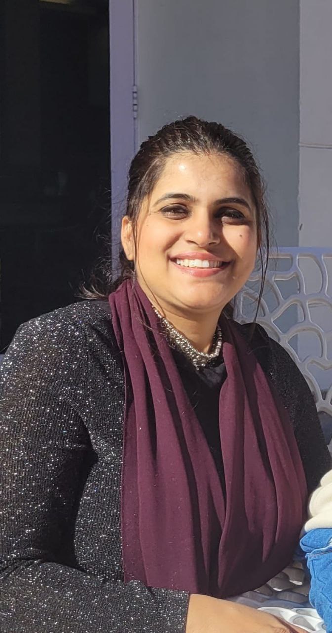 Dr. Srishti Salvatkar